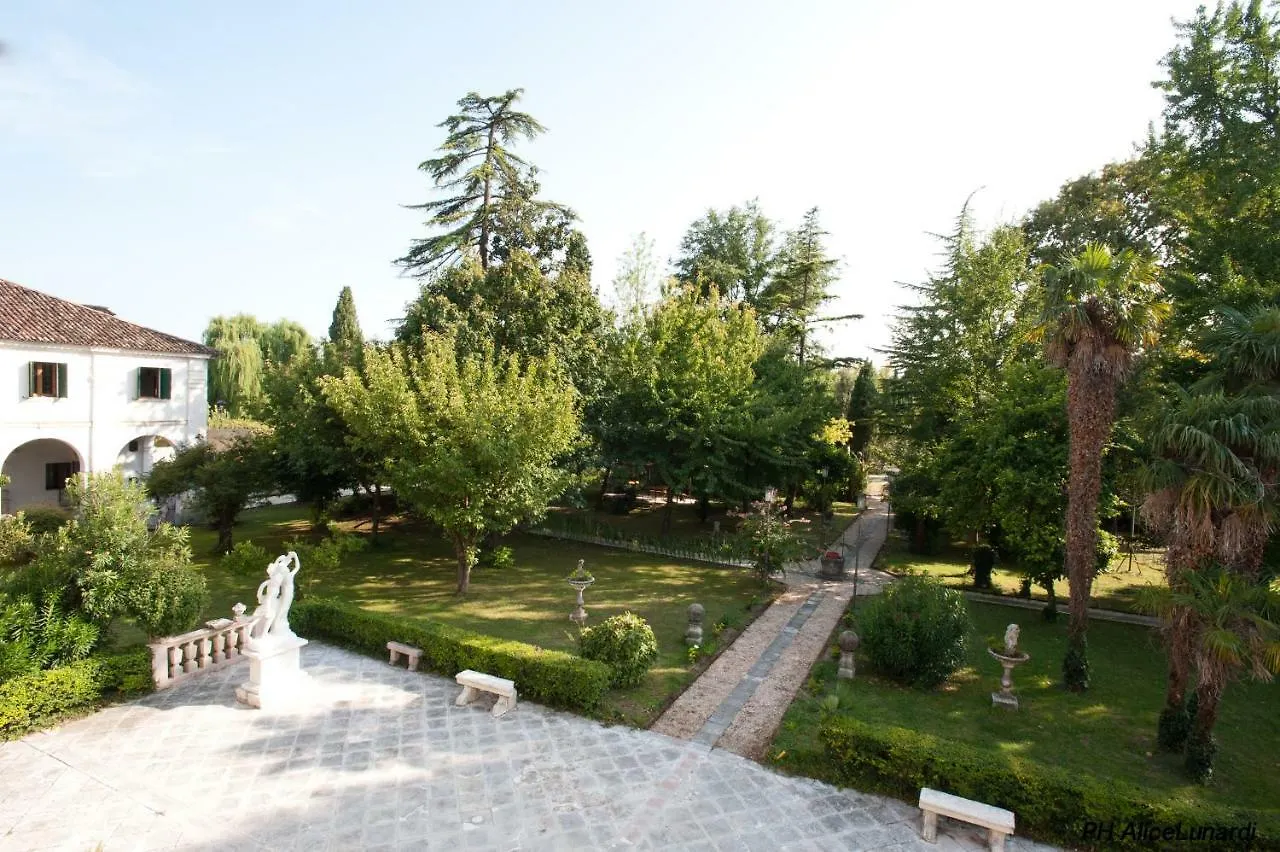 Villa Navagero Erizzo San Biagio di Callalta 0*,
